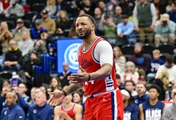 包含洛杉矶快船迎中超关键赛；冲刺阶段外线爆发；目标明确；数据趋势出现新变化的词条-MK体育下载